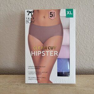 Black Bow Ladies’ Clean Cut Hipster Panties NIB